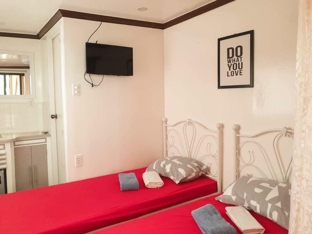 Palompon Lodge Apartment